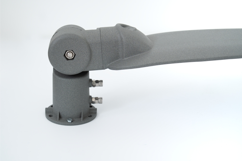 Lampa LED s možností nastavení úhlu sklonu